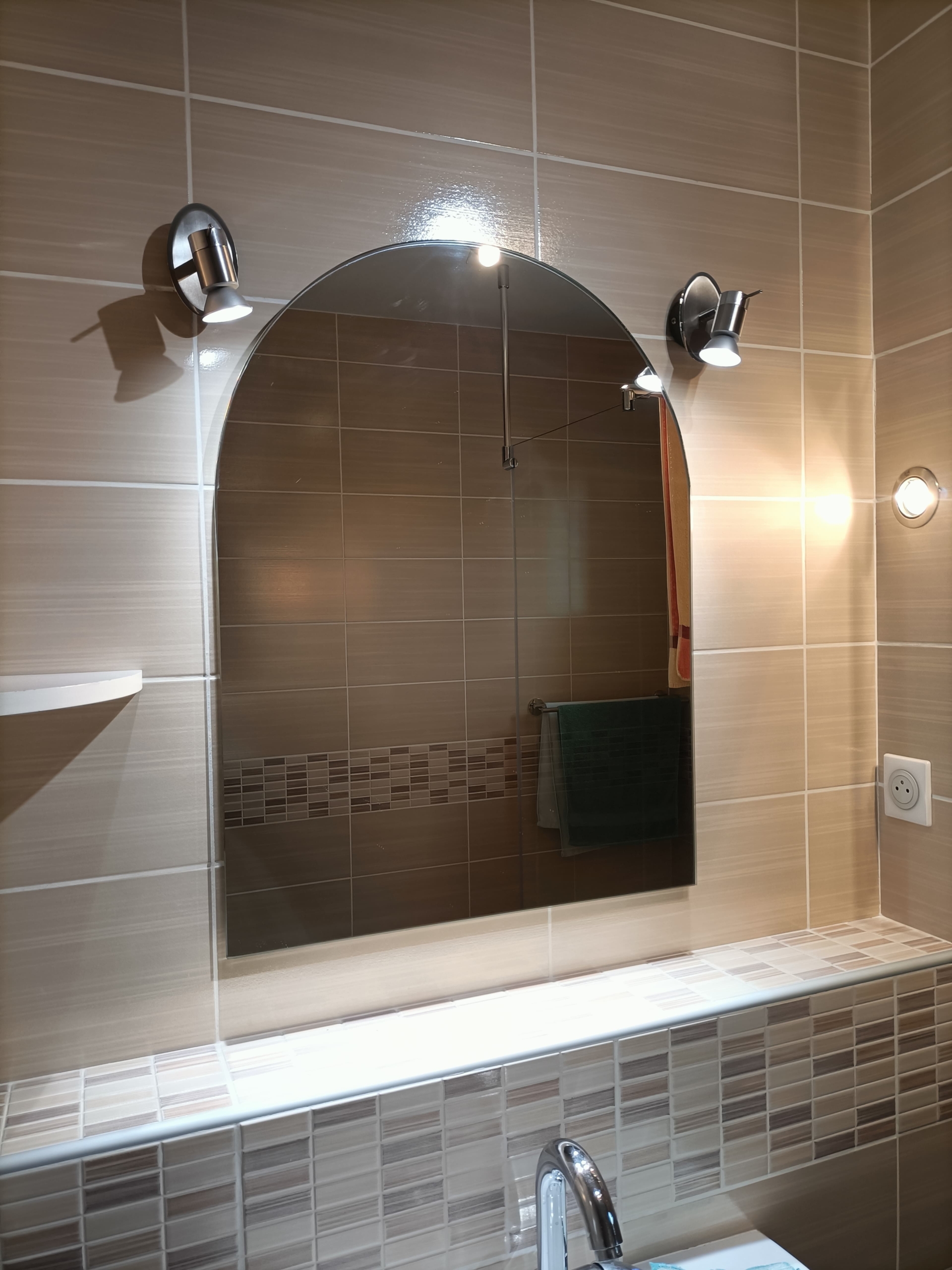 Miroir cintré sur mesure