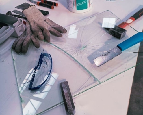 miroiterie-avignon-reparation-comment_changer_une_vitre-2